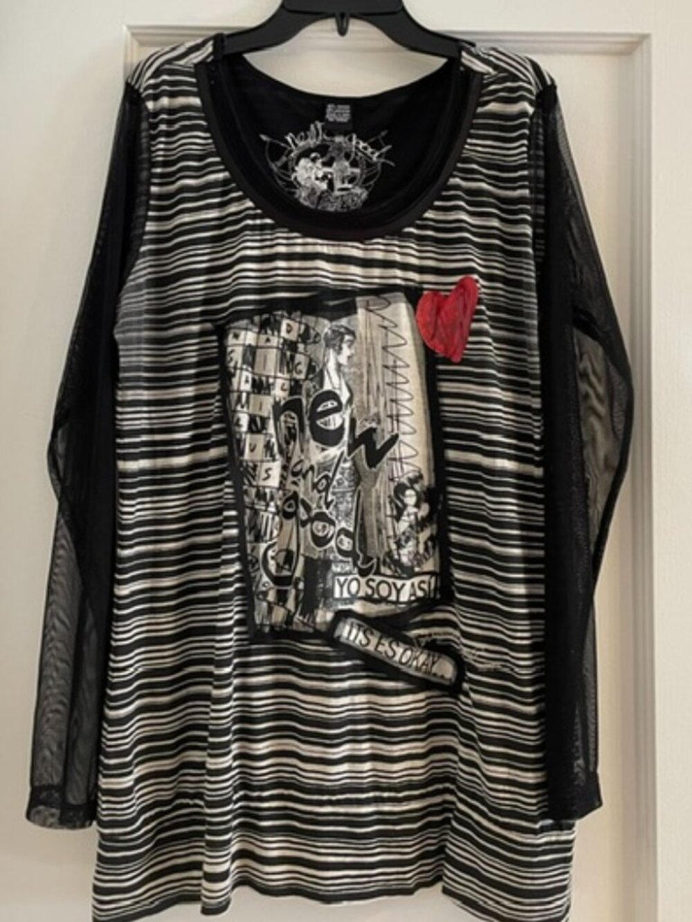 DESIGUAL New & Good Top Black & White Sheer sleeves XL